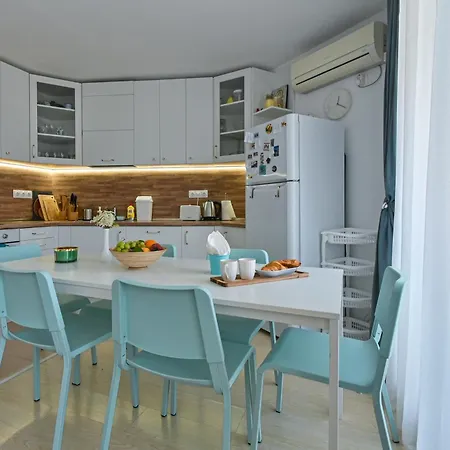 Via Sunride - Twin Maisonette By The Sea Apartman
