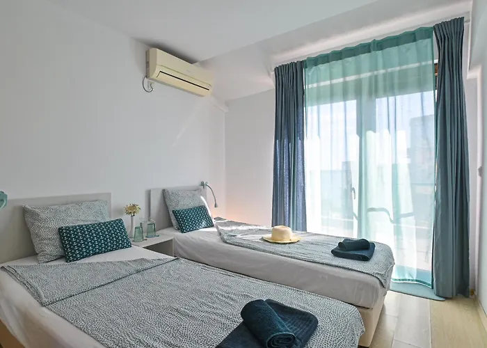 Via Sunride - Twin Maisonette By The Sea Апартамент